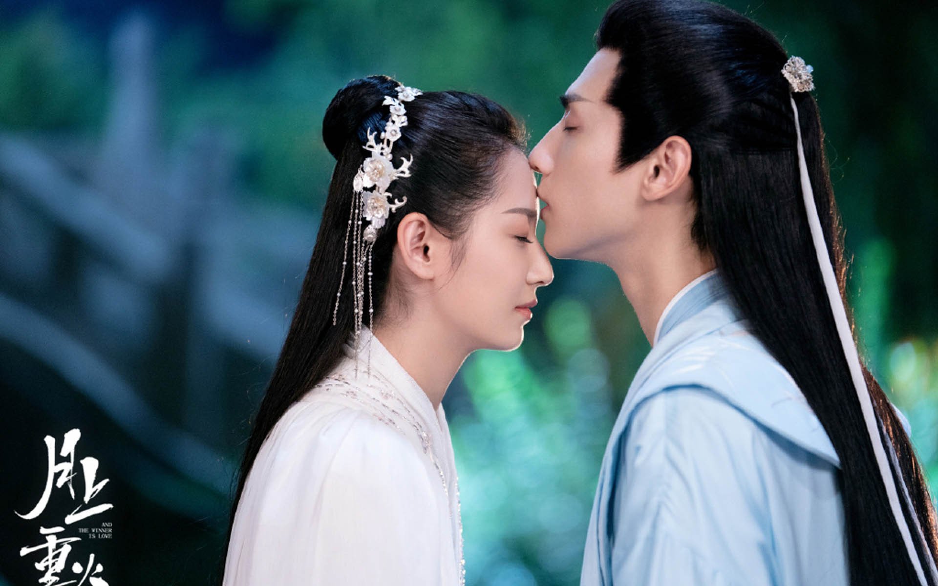 《电竞行业的“软实力”培养:团队合作与心理素质》,电竞团队科普