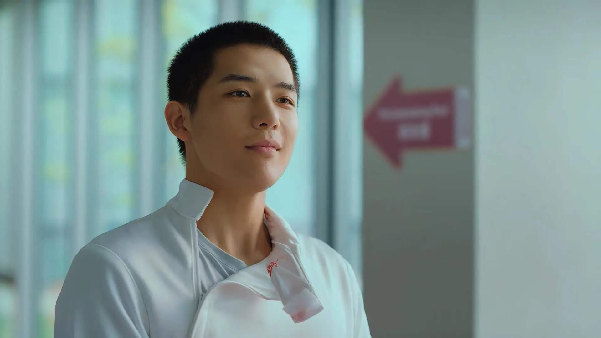 足球裁判技术指导手册实现移动端访问，分析足球裁判的app