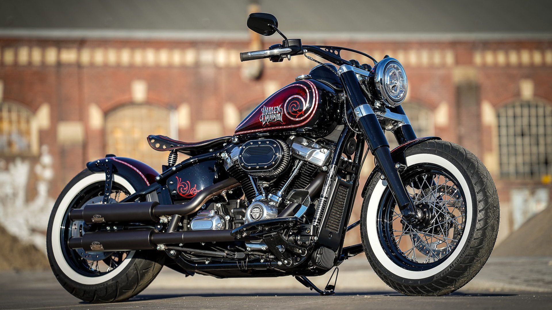 彼得堡联主场击败伯里，实现主场不败战绩，暂时跻身英冠前六，彼得堡对西布朗